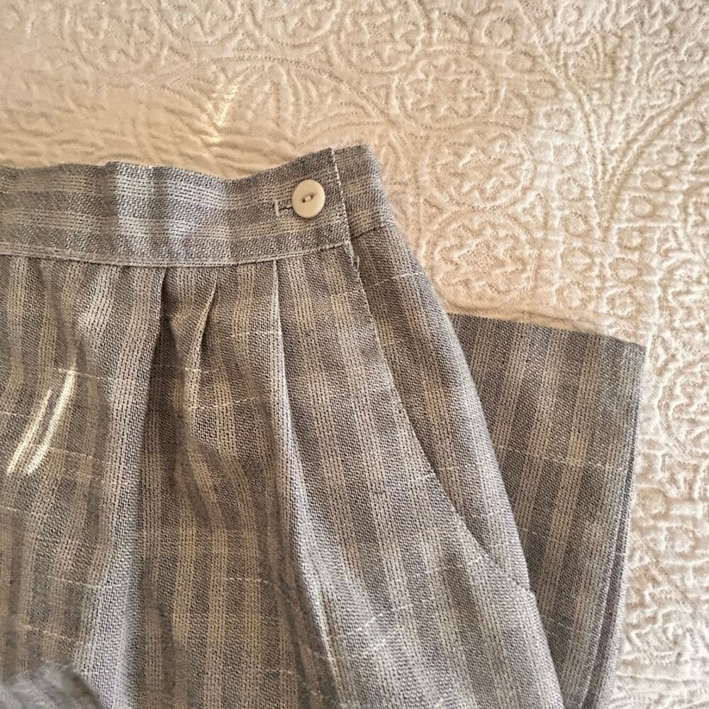 Fundamental Things, Black and white plaid textured skirt, petite, size 4 - Picture 3 of 7